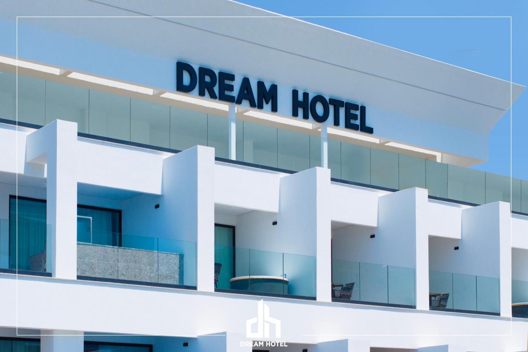 Dream 4* Sarande