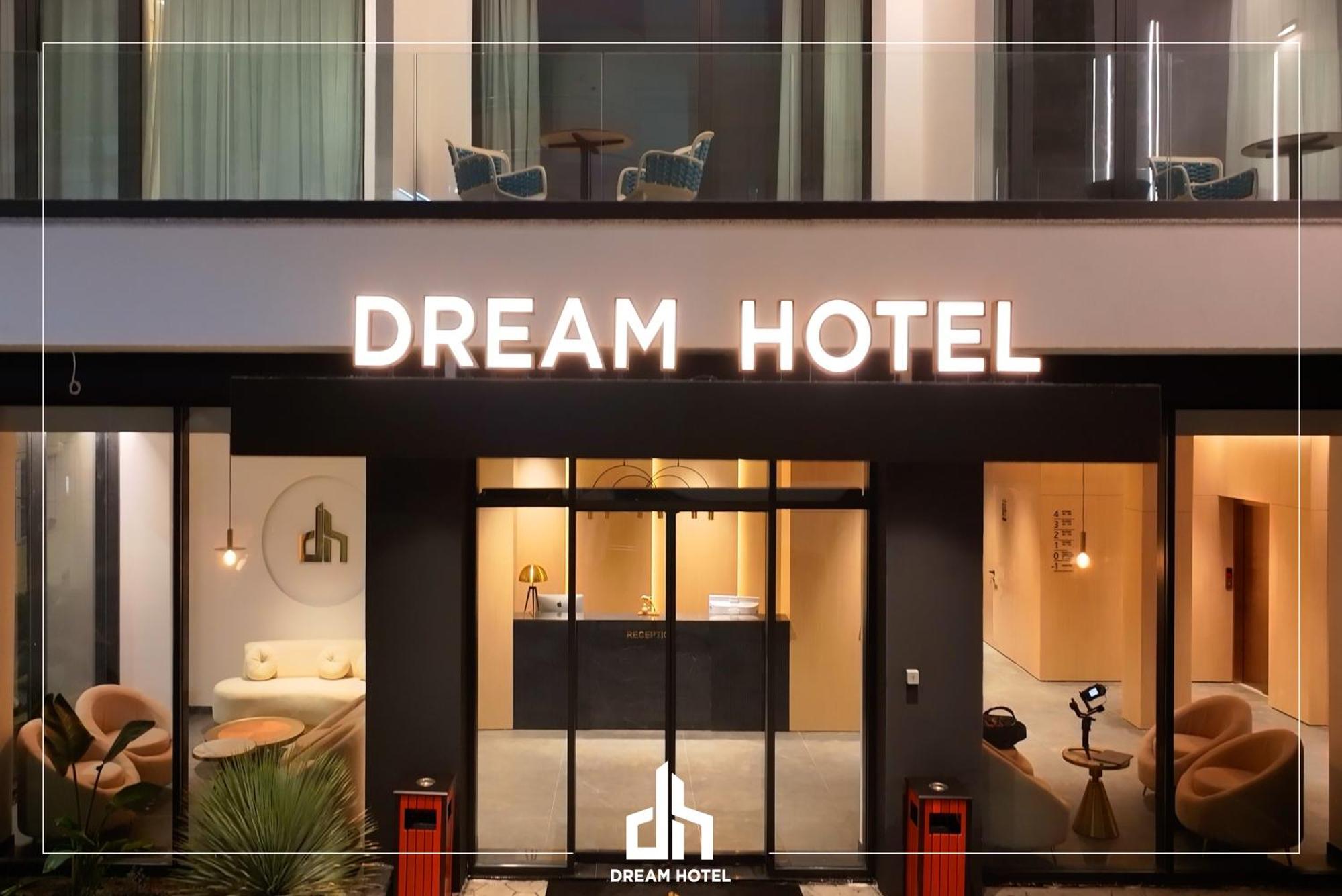 Hotel Dream
