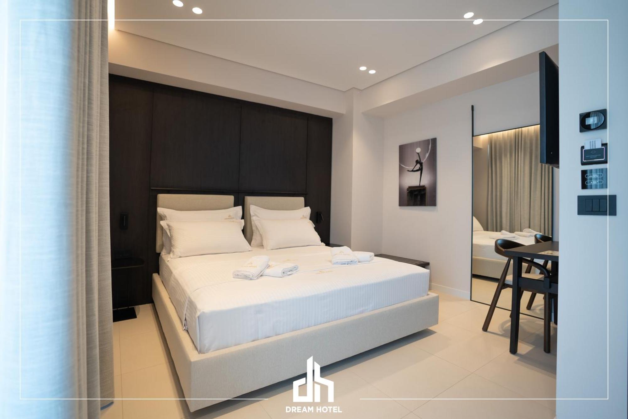 Dream 4* Sarande